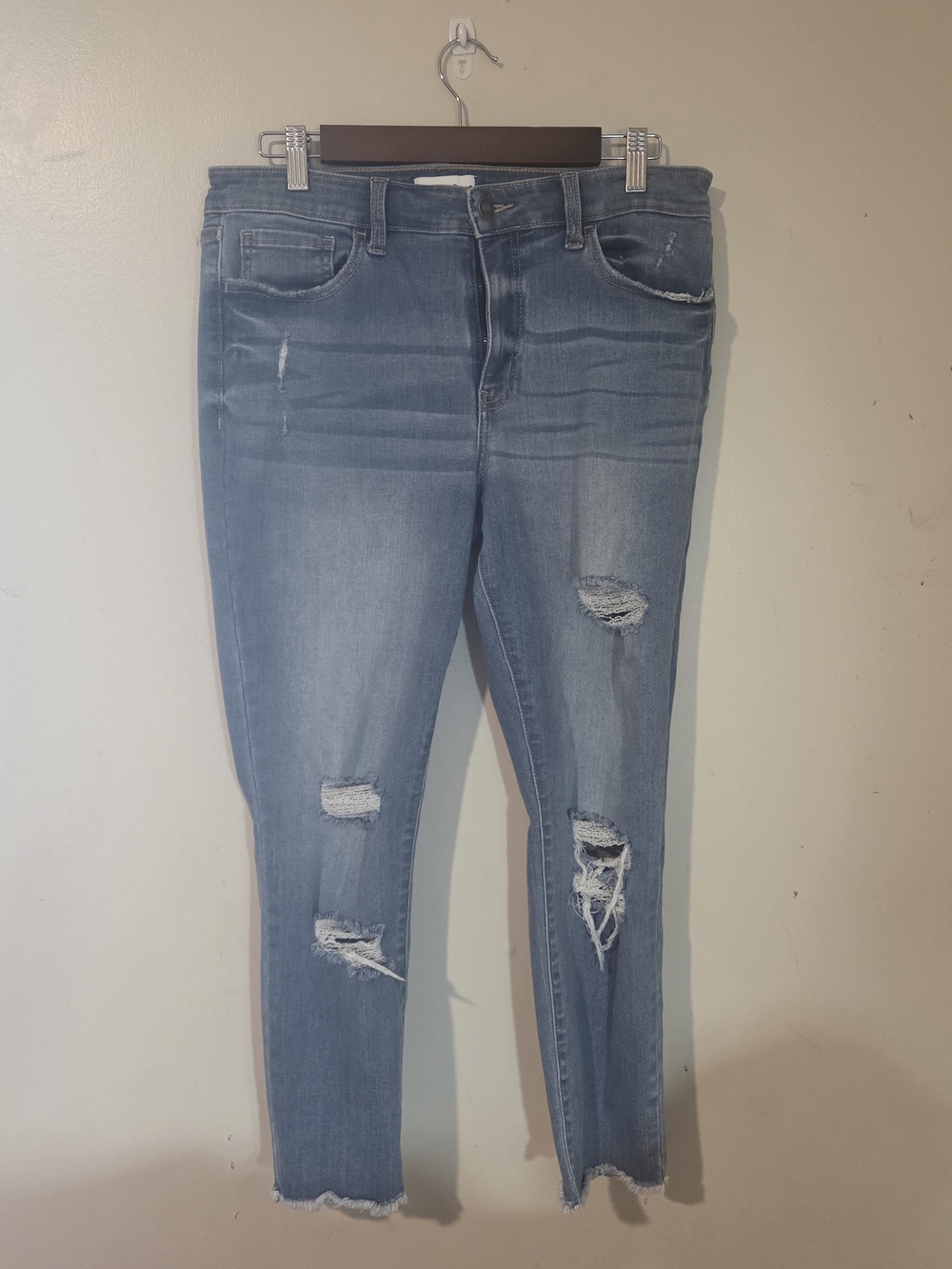 Studio Blue Distressed Women's Skinny Jeans Size 31 Petite